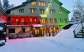 Hotel Forest Star On The Ski Slope